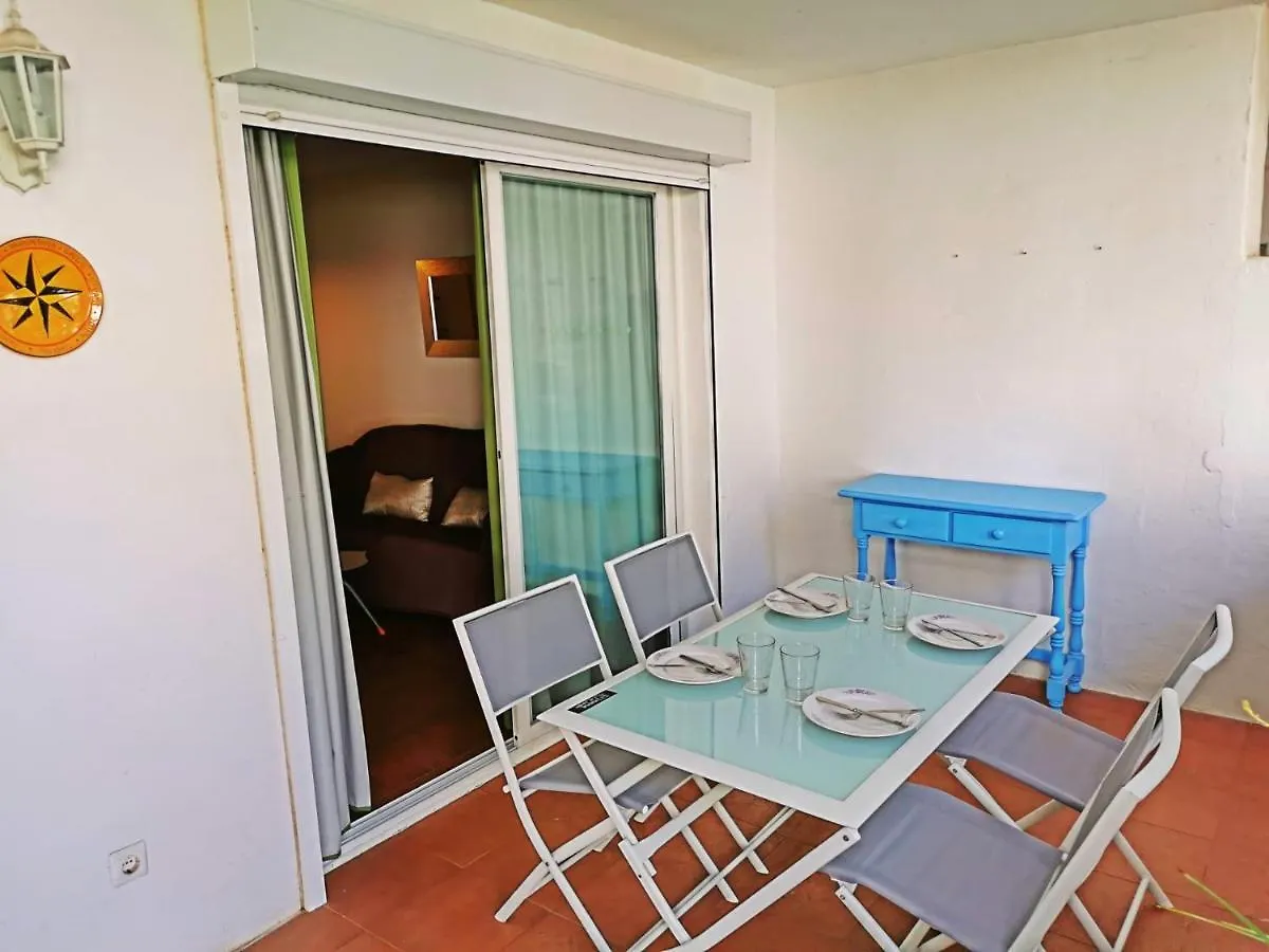 Royal Marine 1 6 Apartment Roses