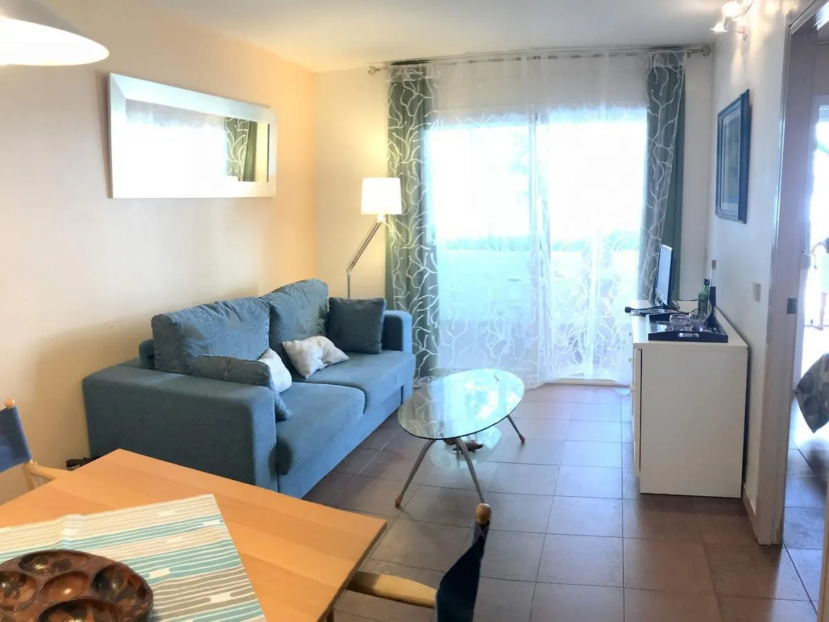 Royal Marine 1 6 Apartment Roses
