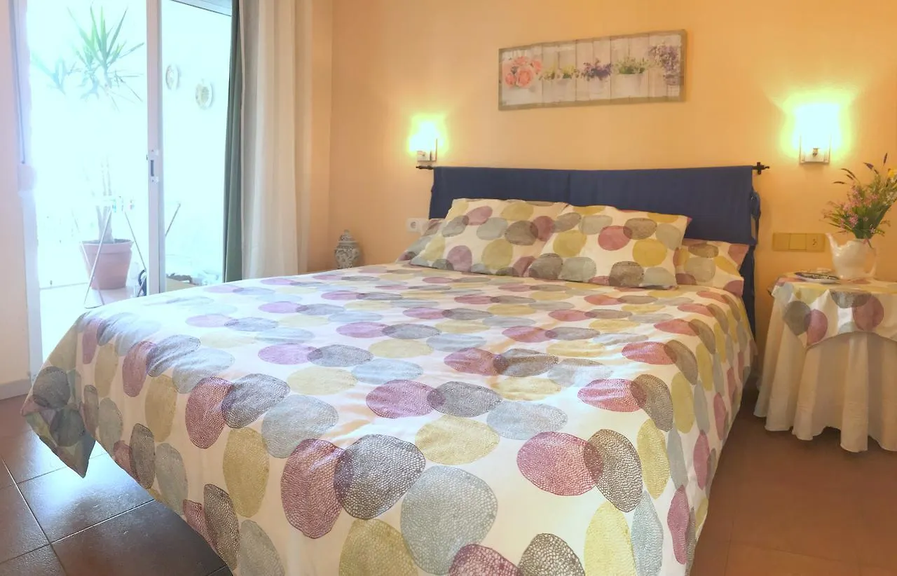 Royal Marine 1 6 Apartment Roses 0*,  Spain