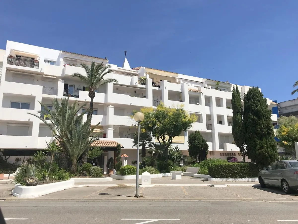 Royal Marine 1 6 Apartment Roses Spain
